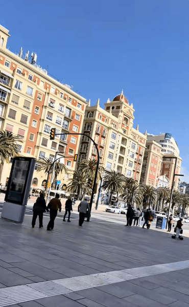 украинец в Польше Александр вернулся в Испанию